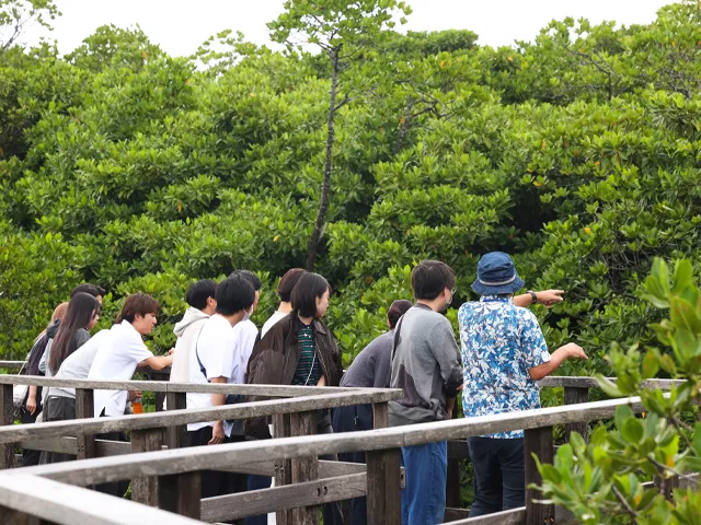 独自の自然・文化と様々な地域課題